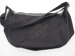 ダミエジェアンのエクスプロラトゥールをお買取り致しました大吉鶴見店です。