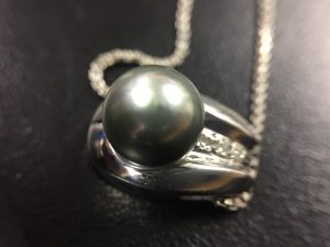 ブラックパールの買取なら大吉エスモール鶴岡店へ!