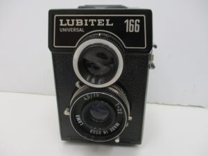 カメラ買取ます。生駒駅からすぐの買取専門店大吉グリーンヒルいこま店でお買取させて頂きましたカメラの画像です。