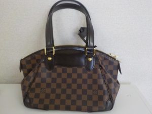 ブランド品の買取なら大吉八戸店にどうぞ!