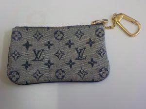 ブランド品の小物類やアクセサリーも大吉にお任せください