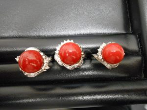 珊瑚(サンゴ)リングをお買取りいたしました。大吉サンシパーク桑名店