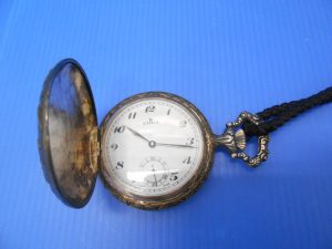 懐中時計はガーデンモール木津川店へ