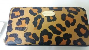 大吉グラード伊集院店はCOACHなどブランド品の高価買取に自信あります！