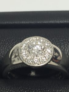 ダイヤモンド　買取り　厚木