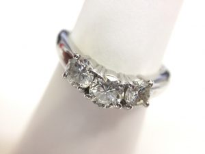 横須賀で貴金属やダイヤモンドの高価買取は大吉　横須賀中央店へ！！