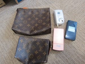 ルイヴィトン・携帯買取