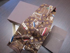 LV モノグラム バンドー トランクスお買取致します。