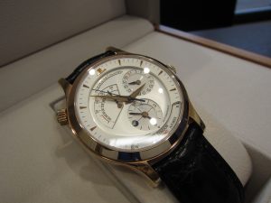 Jaeger-LeCoultre オートマ マスタージオグラフィーク お買取致します。