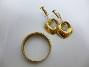 譲り受けた貴金属を現金化して有効利用しませんか？買取専門店大吉ゆめタウン中津店でどうぞ。