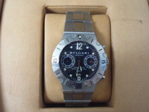 堺泉北の皆様、ブルガリの高価買取は大吉泉北クロスモール店へ