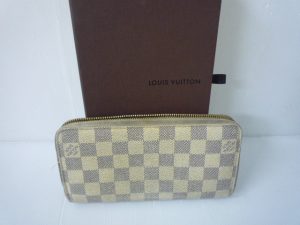 堺泉北の皆様、ヴィトンの高価買取は大吉泉北クロスモール店へ