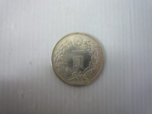 堺泉北の皆様、銀貨の高価買取は大吉泉北クロスモール店へ