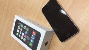 iPhoneやスマホ、ガラケーも買取も行ってます!!
