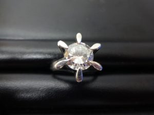 ダイヤのリングを買取専門店　大吉　JR八尾店で買取ました。