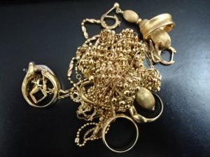 大吉調布店で買取した金