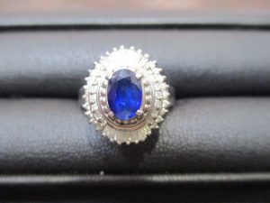 小倉南区下曽根、大吉サニーサイドモール小倉店で買取りましたサフェイア リングの画像です