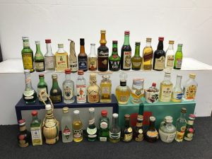 KARCHER ・スーツ・グッチ・ブランドスーツ・アタッシュ・zero ・高価、ニコン、NIKON,ライカ・nikon,高価買取、大吉、買取専門店大吉逗子店、買取、逗子、逗子駅、逗子周辺、追浜、追浜周辺、追浜駅、葉山、D5100・葉山ハイランド・鎌倉・鎌倉駅・大船・大船駅象牙。ブランド品。ブランド。金。銀、ダイヤモンド 、切手、能見台、横須賀、銀座通り、上大岡、上大岡駅。三浦、京急富岡、横浜、エルメス、シャネル、カメラ、お酒、六浦、.JPG (2)