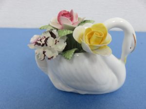 ロイヤルドルトンの置物の買取は、大吉池田店