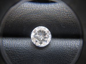 大吉イオンタウン宇多津店では、ダイヤ高価買取致します。