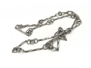 焼津市、静岡市 葵区・駿河区・清水区でプラチナ、金などの貴金属の買取なら大吉 イトーヨーカドー静岡店まで!