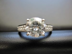 ダイヤ 1.3ct