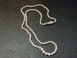 大船駅周辺でダイヤネックレスを売るなら!高価買取の大吉大船店へ