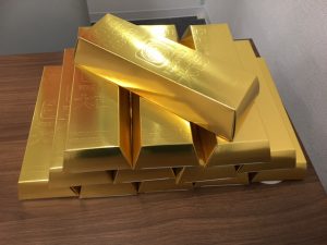 貴金属の高価買取はMEGAドンキホーテ弁天町へ！