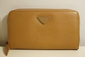 プラダの買取りは断然大吉おけがわ（桶川）マイン店