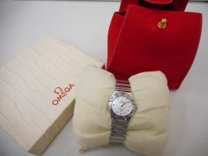 時計(オメガ)高価買取中!大吉サンシパーク桑名店です