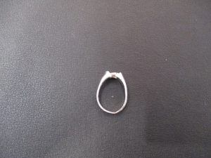 IMG_切れた・壊れた・曲がった・変色した指輪のお買取りは大吉サニーサイドモール小倉店 へのタイトルの画像です