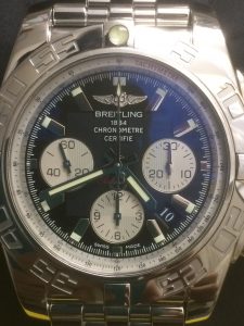 ブライトリング クロノマット44 AB0110 黒文字盤 自動巻き
