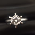 ダイヤの高価買取、大吉川越店です。