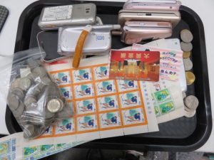 要らなくなった物を色々お待ち頂きました。