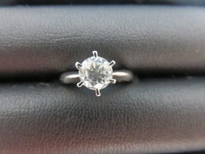 ダイヤモンド立爪リング1ctお買取りをさせて頂きました。