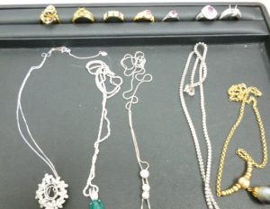 買取専門店大吉ゆめタウン中津店で、ご使用にならない貴金属、高価買取いたします