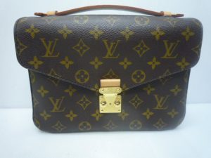 堺泉北の皆様、ヴィトンの高価買取は泉北クロスモール店へ