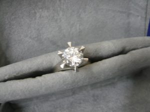 ダイヤ高価買取大吉箕面