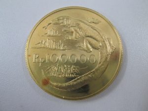 1974年 インドネシア コモドドラゴン 10万ルピア金貨　33.5g