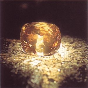 ダイヤモンドの高価買取はMEGAドン・キホーテ弁天町！2