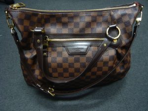 ヴィトン イーヴォラMM