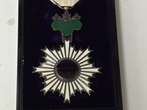 勲章の買取でしたら、大吉フレスポ茅ヶ崎店へ。