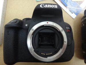 カメラの買取は大吉 調布店にお任せ下さい