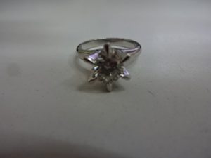 大吉調布店で買取したダイヤモンド