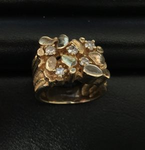 横須賀や久里浜で貴金属の高価買取は大吉　横須賀中央店！！