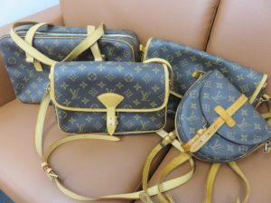 LVヴィトンバックをお買取りさせて頂きました。