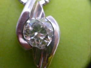 堺泉北の皆様、ダイヤの高価買取は泉北クロスモール店へ