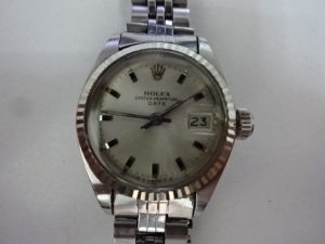 ブランド時計の買取も大吉 調布店にお任せ下さい