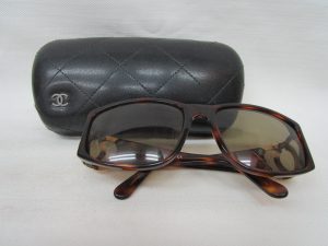 シャネル サングラス 買取 新丸子