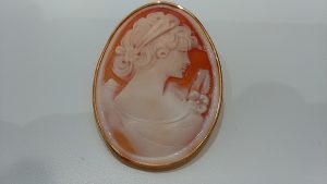 東武東上線沿でカメオのブローチの買取なら大吉和光店へ!